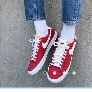 Nike Blazer Low Sneakers in University Red